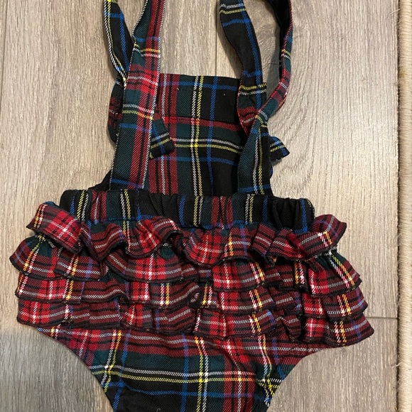 Christmas plaid ruffled bubble romper - Picture 2 of 3